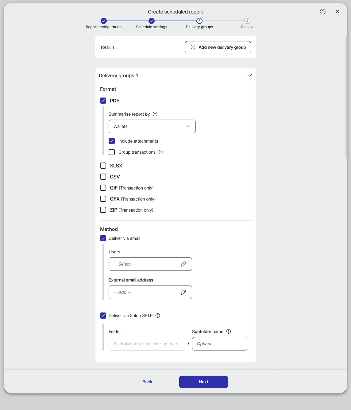 Create scheduled report, step 3: a delivery group with PDF summarised by wallets, delivery by email to users and external addresses, and to Soldo SFTP